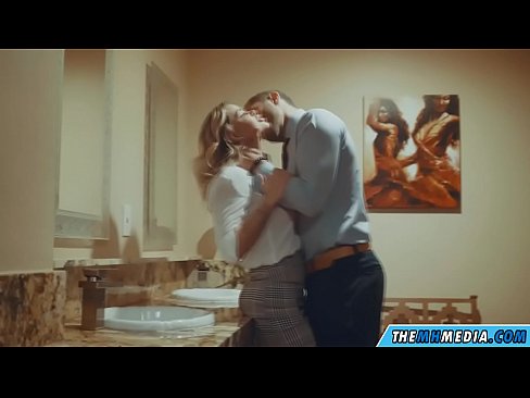 ❤️ Kad te prsata plavuša zavede u javnom zahodu ❤️ Porno na hr.centr-klassiki.ru ❌❤